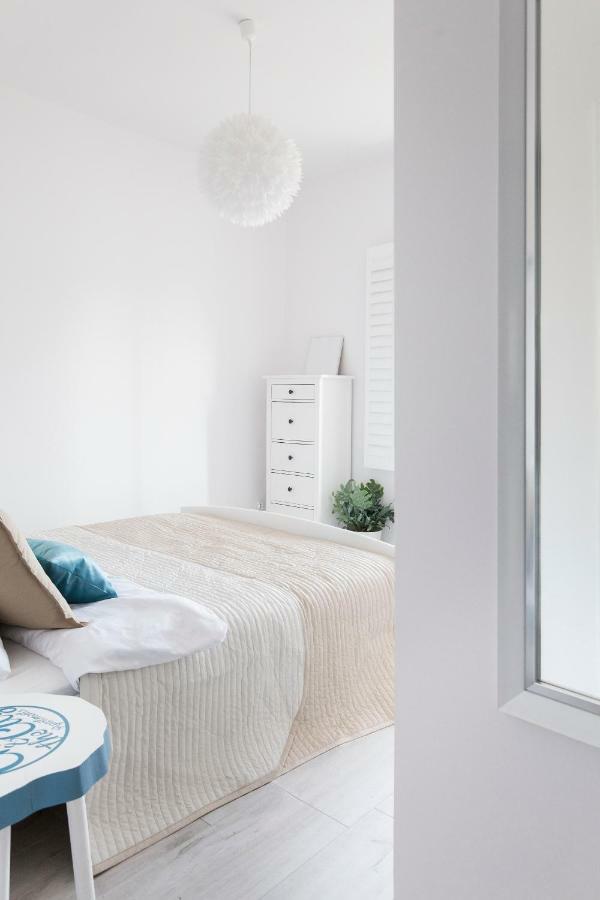 Apartament Blekitny | Chill And The City Apartments Gdansk Bagian luar foto